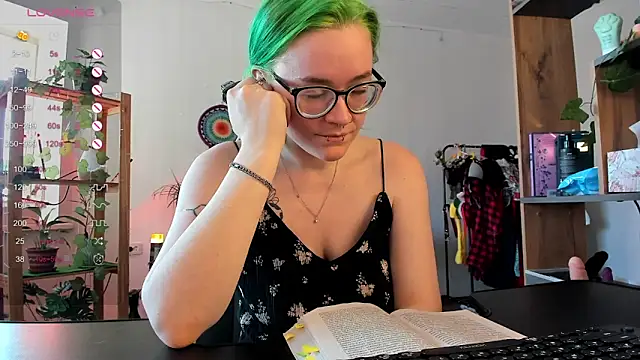 alisahug online show from March 2025 10:46:01 AM