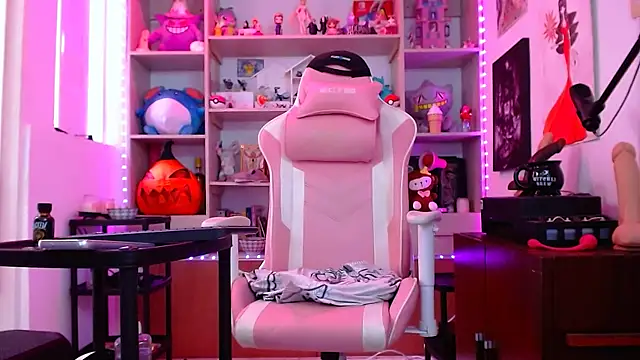 Snapshot of Sodom_333 chatting on January 2025 02:56:02 PM Sodom 333 online show from January 2025 02:56:02 PM