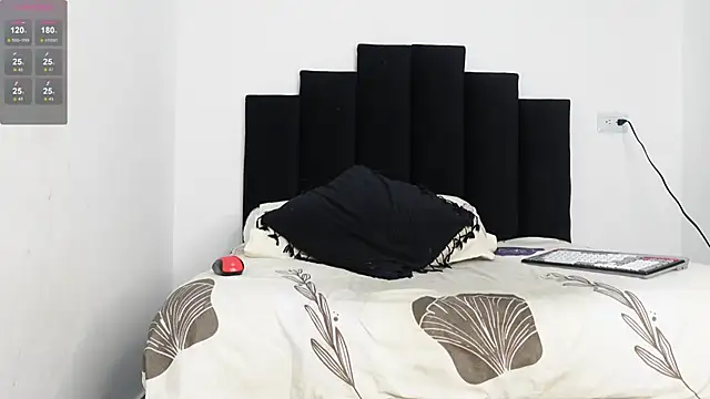 MarcoAlexLatino online show from January 2025 02:23:01 AM