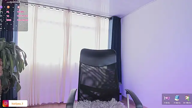 Snapshot of Harlyxu chatting on February 2025 06:35:02 PM Harlyxu online show from February 2025 06:35:02 PM