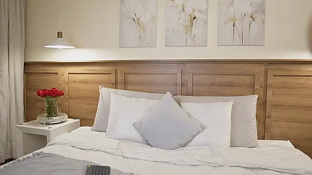 Amber Rush  online show from March 2026 11:41:01 PM