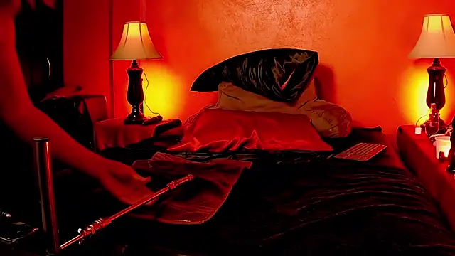 JenniferCD online show from March 2025 06:05:02 PM