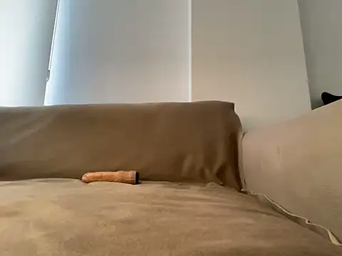 Snapshot of khaaleesiii chatting on November 2025 08:48:02 AM khaaleesiii online show from November 2025 08:48:02 AM