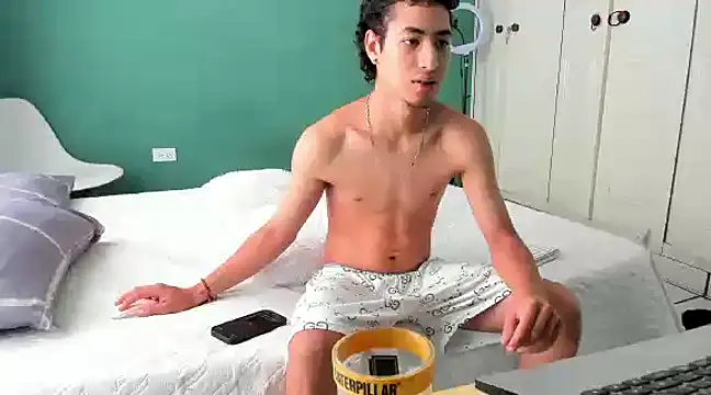 Chandler ken online show from January 2025 04:08:01 PM