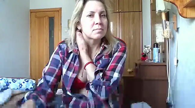 IrinaB1 online show from February 2025 07:23:01 AM