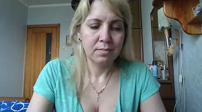 IrinaB1 online show from March 2025 10:40:02 AM