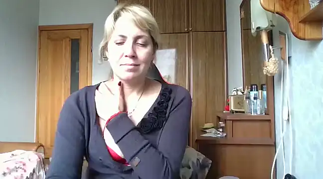 IrinaB1 online show from March 2025 02:12:02 PM