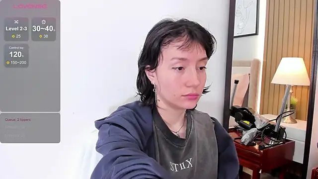 lizzy davis 1 online show from November 2025 03:32:02 AM