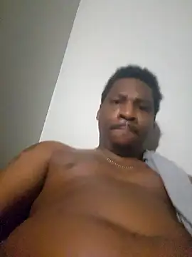 Snapshot of 007Giovani chatting on February 2026 11:48:02 AM 007Giovani online show from February 2026 11:48:02 AM