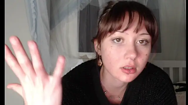 fern4ever online show from March 2025 06:39:02 AM