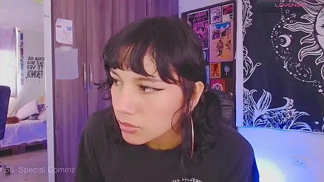 melissahowl online show from September 2025 03:11:01 PM