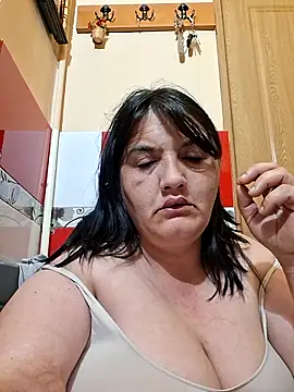 Snapshot of SexyNicool35 chatting on April 2026 02:48:01 AM SexyNicool35 online show from April 2026 02:48:01 AM