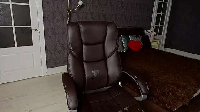 Daniela Kitty  online show from September 2025 07:52:02 AM