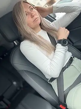 Crazy-Rosa online show from March 2026 07:15:01 AM