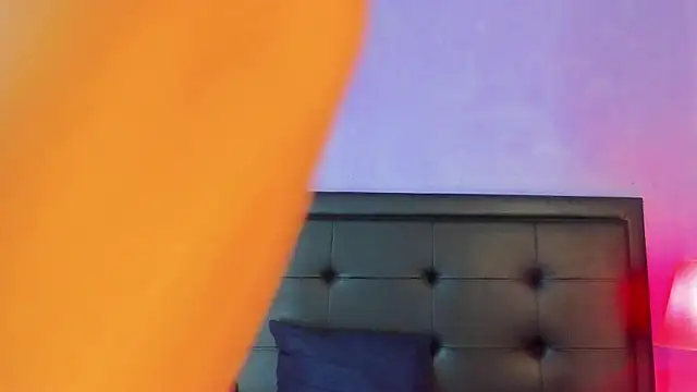 MaduraLuciana online show from January 2026 11:04:01 AM