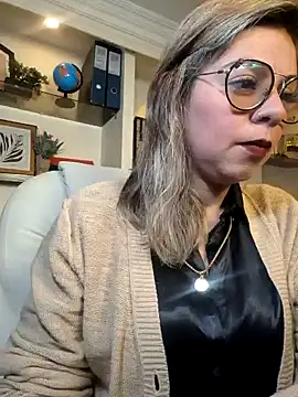 Snapshot of Cata_Office-12 chatting on January 2025 02:42:02 PM Cata Office-12 online show from January 2025 02:42:02 PM