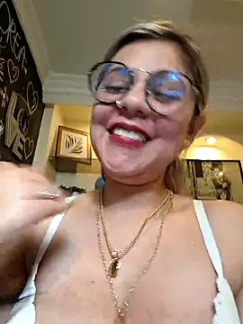 Snapshot of Cata_Office-12 chatting on February 2025 09:08:02 PM Cata Office-12 online show from February 2025 09:08:02 PM