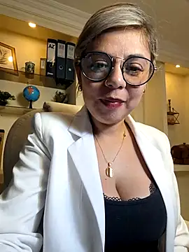 Snapshot of Cata_Office-12 chatting on February 2025 04:31:01 PM Cata Office-12 online show from February 2025 04:31:01 PM