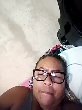 Afroditabichota online show from September 2025 01:05:01 PM