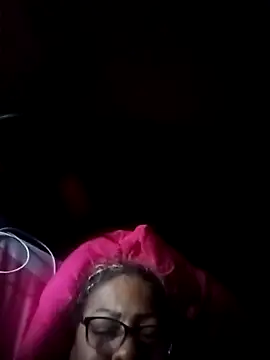 Afroditabichota online show from October 2025 01:40:02 PM