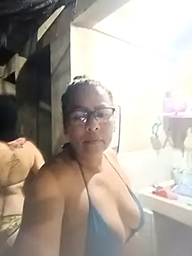 Afroditabichota online show from October 2025 02:10:01 AM