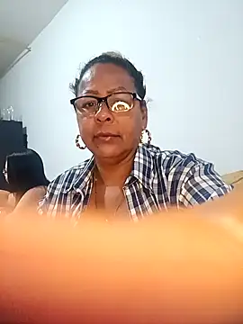 Afroditabichota online show from November 2025 08:14:01 AM