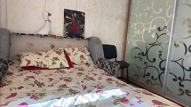 Stick Twlx online show from September 2025 08:40:01 AM