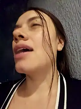 valery mora online show from December 2024 03:31:02 AM