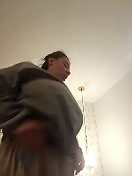 valery mora online show from January 2025 01:14:02 PM