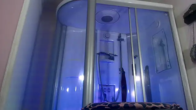 Snapshot of sexy-luna-star-ts chatting on November 2025 10:42:02 PM sexy-luna-star-ts online show from November 2025 10:42:02 PM