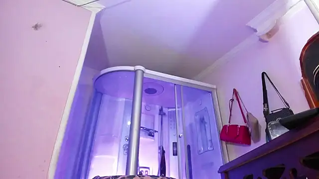 Snapshot of sexy-luna-star-ts chatting on November 2025 08:25:01 AM sexy-luna-star-ts online show from November 2025 08:25:01 AM