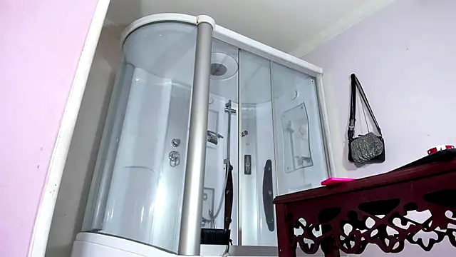 Snapshot of sexy-luna-star-ts chatting on December 2025 08:15:01 PM sexy-luna-star-ts online show from December 2025 08:15:01 PM