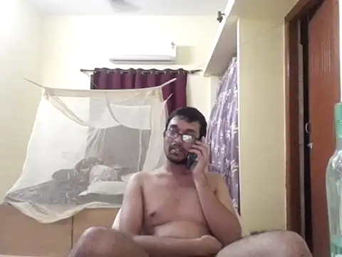 THE NAKED BOY online show from December 2025 12:55:02 PM