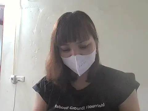 Angela-Eira online show from April 2026 01:42:02 AM