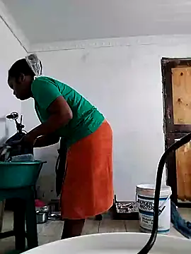 lovelyassbitch online show from February 2025 02:10:01 PM