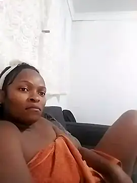 lovelyassbitch online show from February 2025 11:42:01 PM