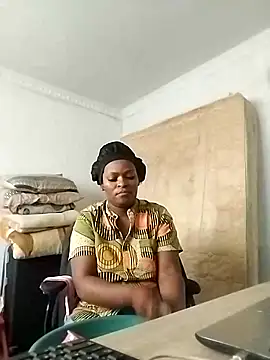 lovelyassbitch online show from February 2025 03:28:02 PM