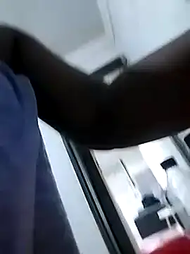lovelyassbitch online show from March 2025 09:20:01 PM