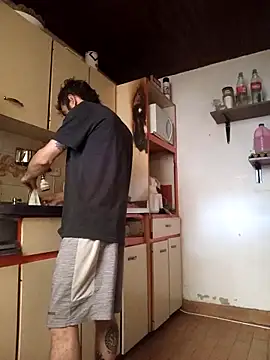 weedmanhot28 online show from February 2026 01:00:02 PM