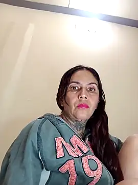 Dakary hot online show from October 2025 11:01:02 PM