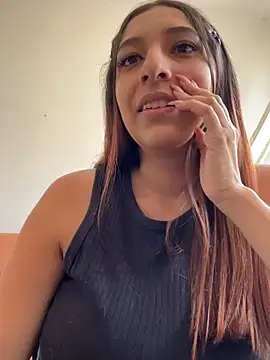 Dahian XXX online show from March 2025 06:43:01 PM