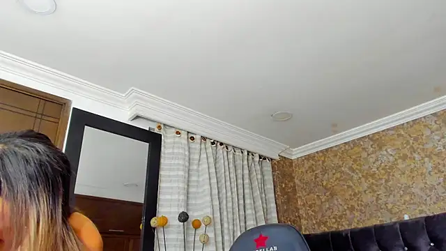 stella xue online show from January 2025 08:10:02 PM