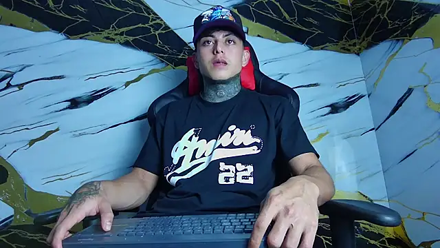 Kevin22 222 online show from February 2025 06:04:01 AM