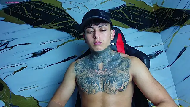 Kevin22 222 online show from February 2025 03:37:01 AM