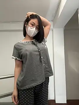 Snapshot of Baby_Claraa chatting on March 2025 08:45:01 AM Baby Claraa online show from March 2025 08:45:01 AM