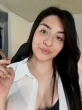 Snapshot of moritalatina chatting on July 2026 08:24:02 PM moritalatina online show from July 2026 08:24:02 PM
