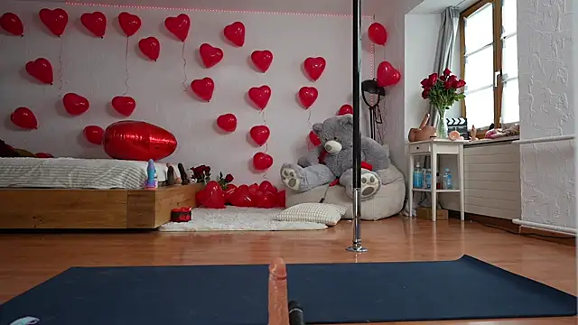 Snapshot of missdaisydiamond777 chatting on February 2025 10:15:02 AM missdaisydiamond777 online show from February 2025 10:15:02 AM