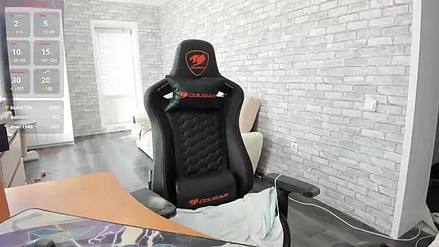 iliaskrislove online show from March 2025 09:21:01 AM