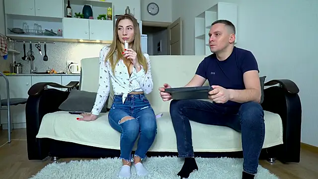 Snapshot of littlesweettifany chatting on January 2025 11:03:01 AM littlesweettifany online show from January 2025 11:03:01 AM