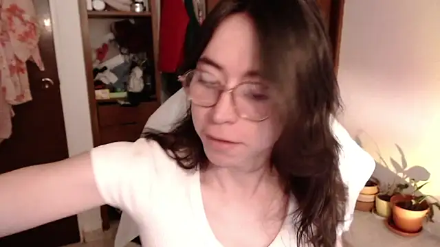 emily pearl  online show from October 2025 08:40:01 PM